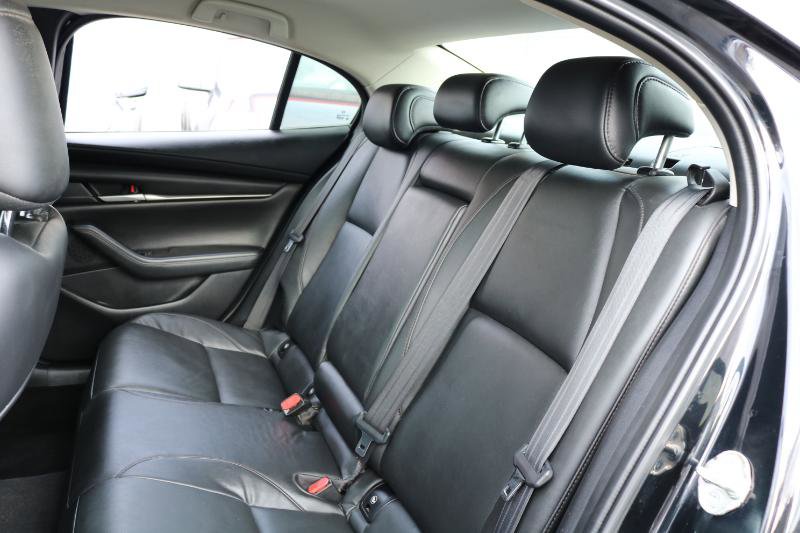 Used 2020 MAZDA MAZDA3 AWD Sedan w/ Select Package image 20