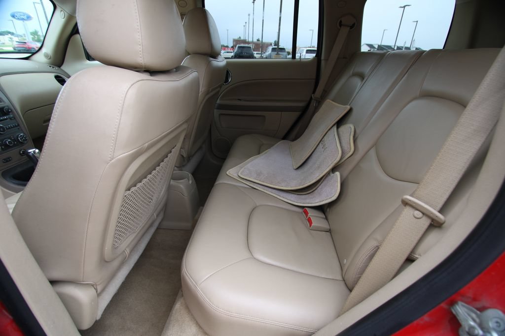 Used 2009 Chevrolet HHR LT FWD image 7