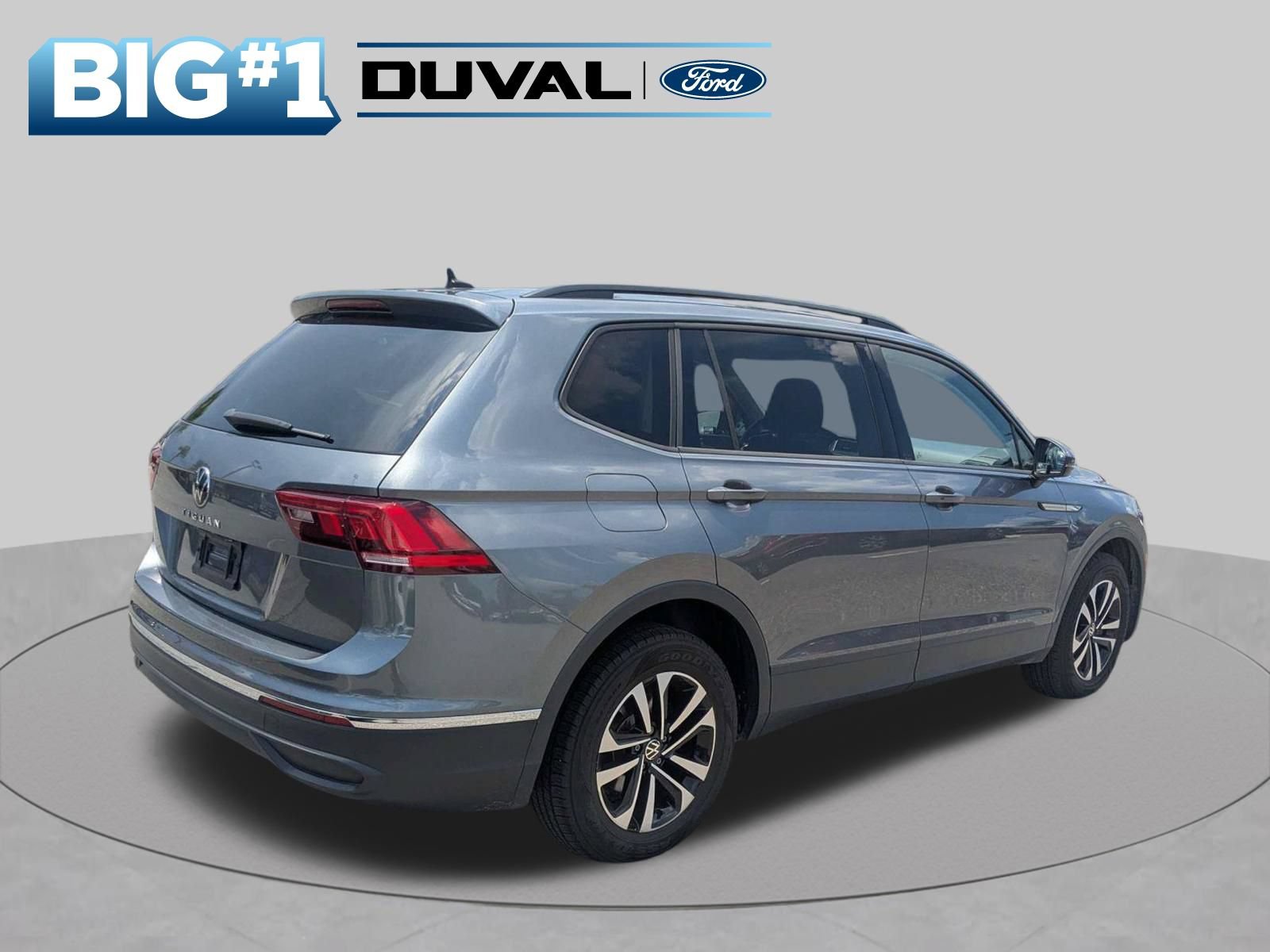 Used 2023 Volkswagen Tiguan S FWD image 4