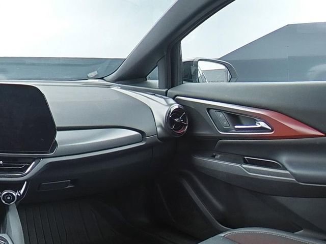 Used 2024 Chevrolet Equinox EV RS FWD image 20