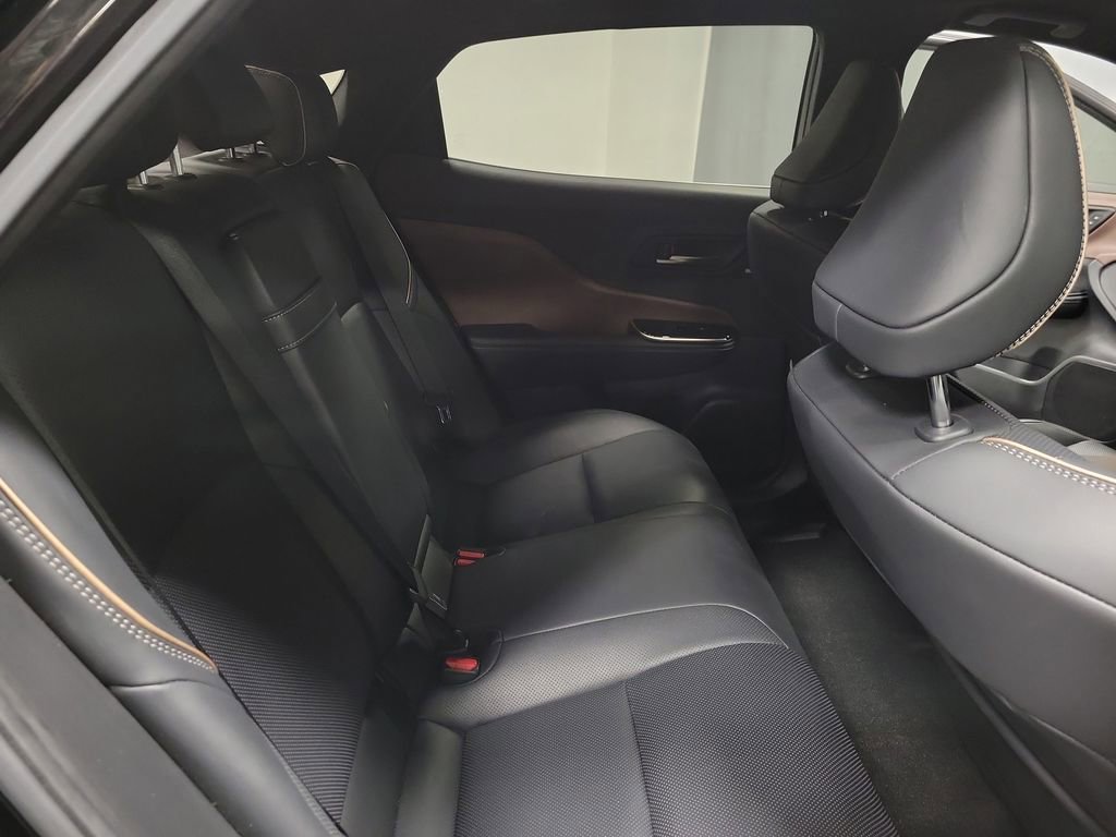 Used 2024 Toyota Crown AWD/4WD image 21
