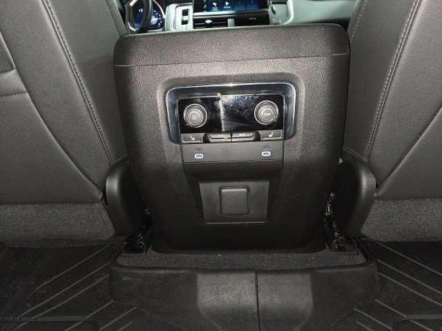 Used 2022 Chevrolet Tahoe Z71 w/ Z71 Off-Road Package image 13