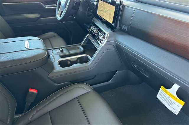 New 2026 GMC Sierra 3500 Denali w/ Denali Reserve Package image 17