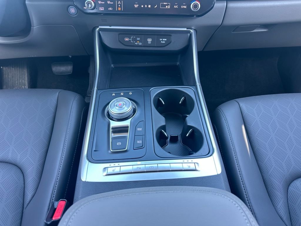 New 2026 Kia Carnival LXS FWD image 28
