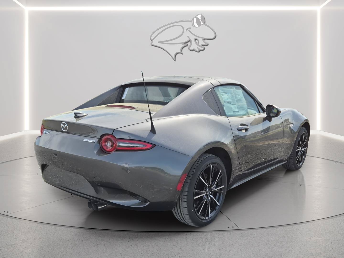 New 2026 MAZDA MX-5 Miata RF Grand Touring RWD image 6