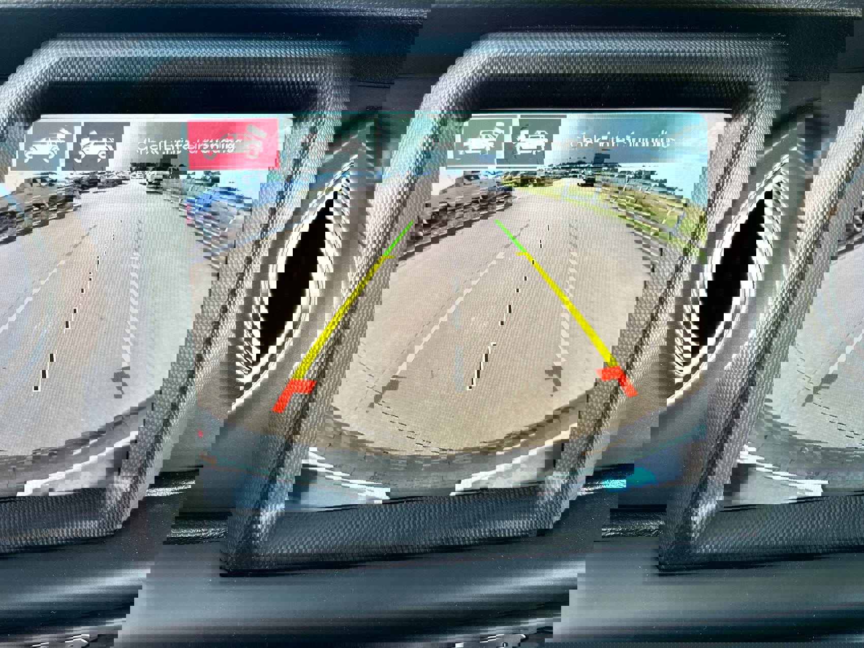 New 2023 Jeep Wrangler Unlimited Rubicon 4xe w/ Cold Weather Group image 17