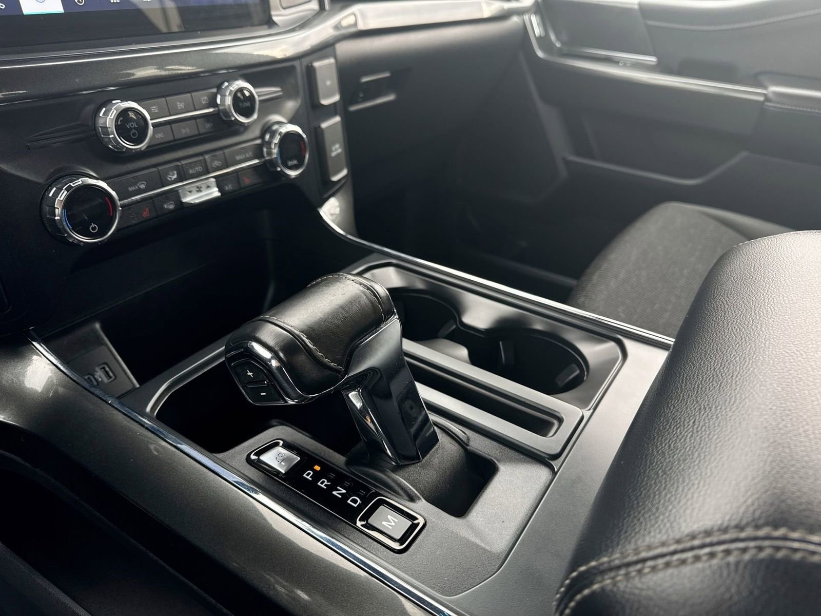 Certified 2021 Ford F150 XLT w/ Equipment Group 302A High image 65