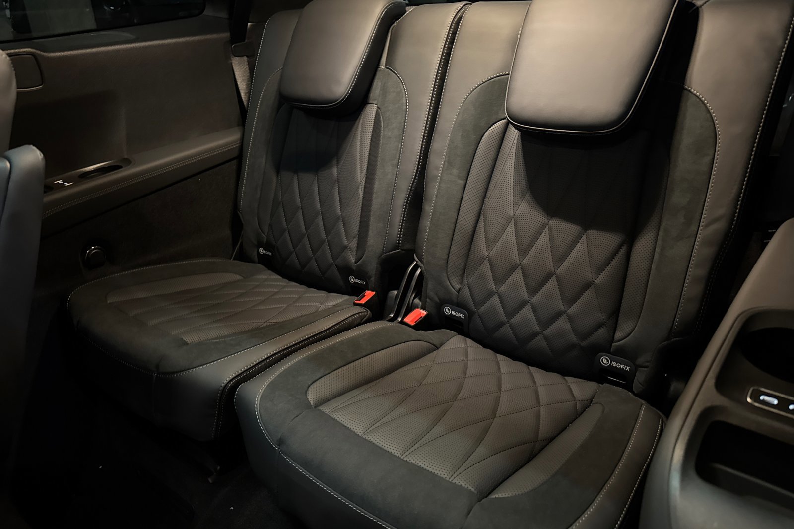 New 2026 Mercedes-Benz GLS 63 AMG 4MATIC image 28