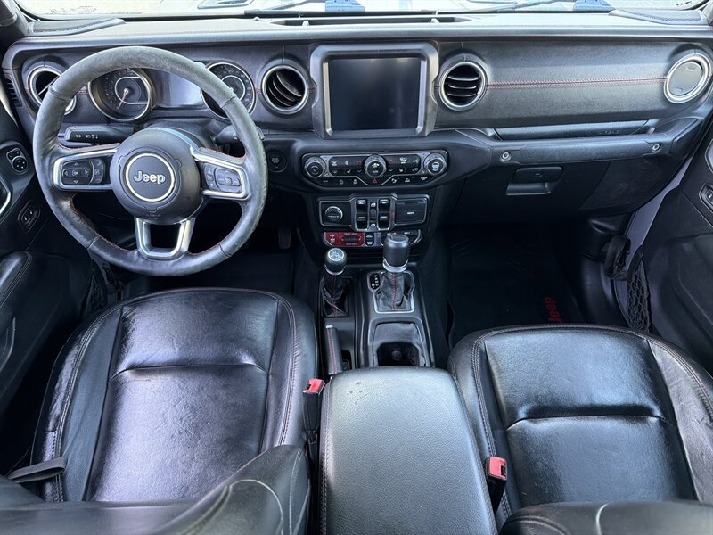 Used 2020 Jeep Gladiator Rubicon AWD/4WD image 16