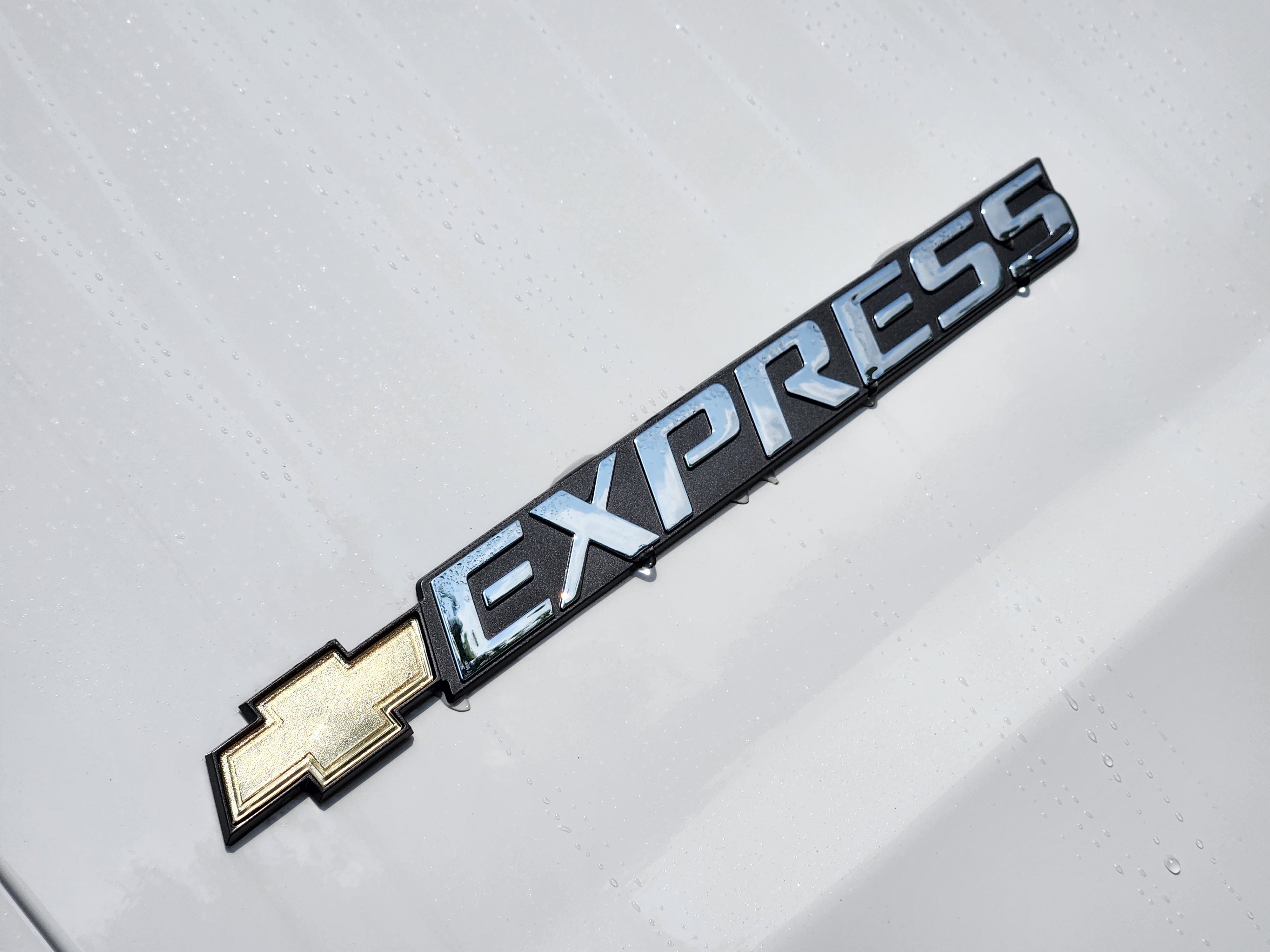 New 2026 Chevrolet Express 3500 LS RWD image 8