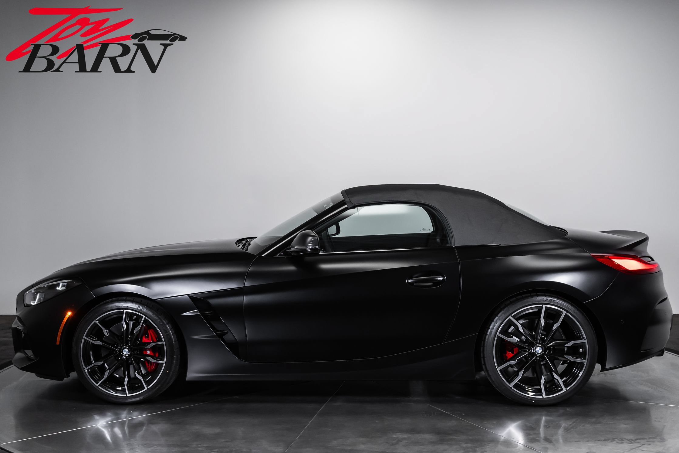 Used 2026 BMW Z4 M40i RWD image 10