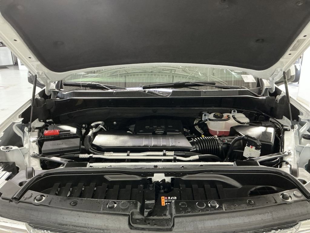 Used 2025 Chevrolet Silverado 1500 LT image 33