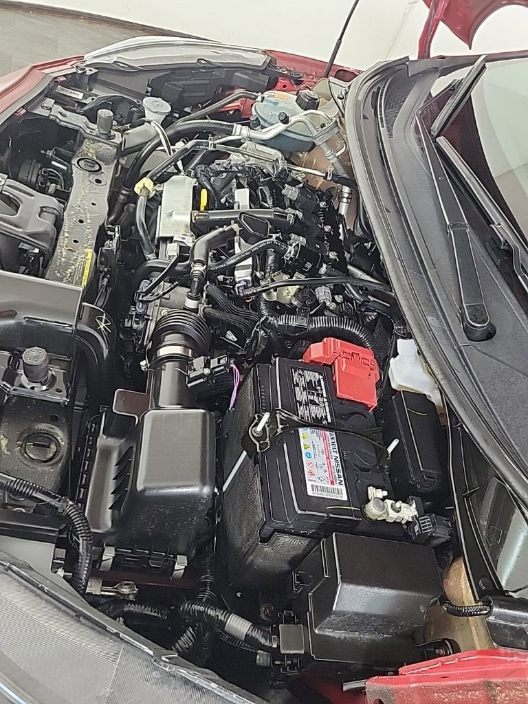 Used 2024 Nissan Versa SR image 16