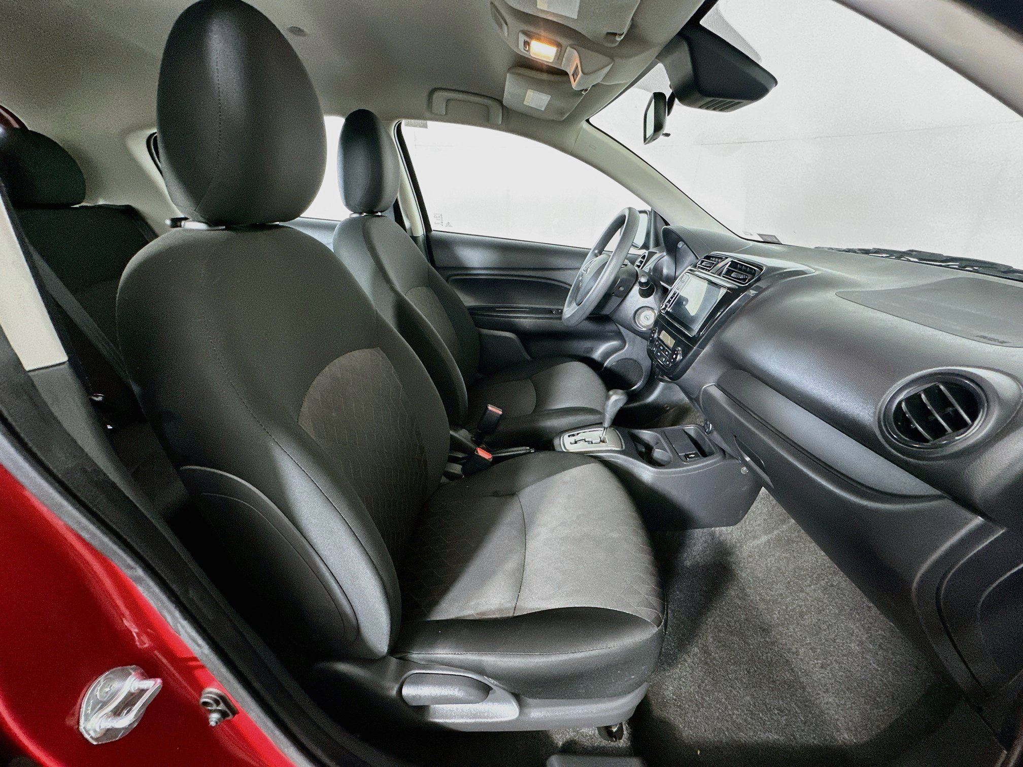 Used 2024 Mitsubishi Mirage ES FWD image 28