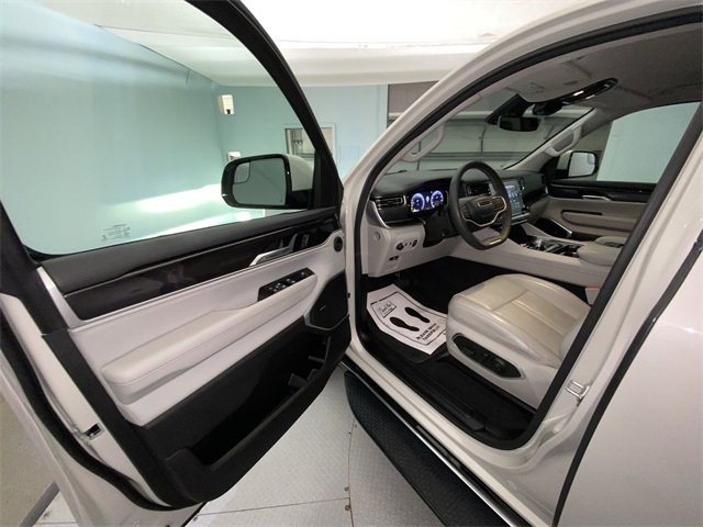 Used 2022 Jeep Wagoneer Series I image 11