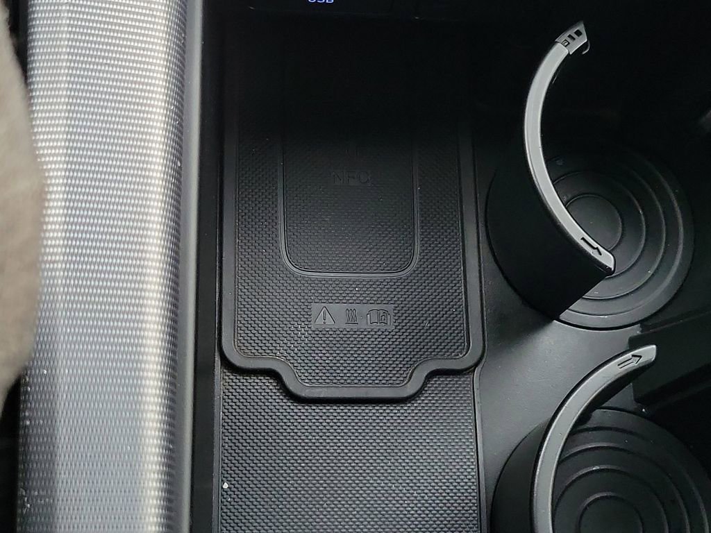 Used 2024 Hyundai Palisade Calligraphy image 28