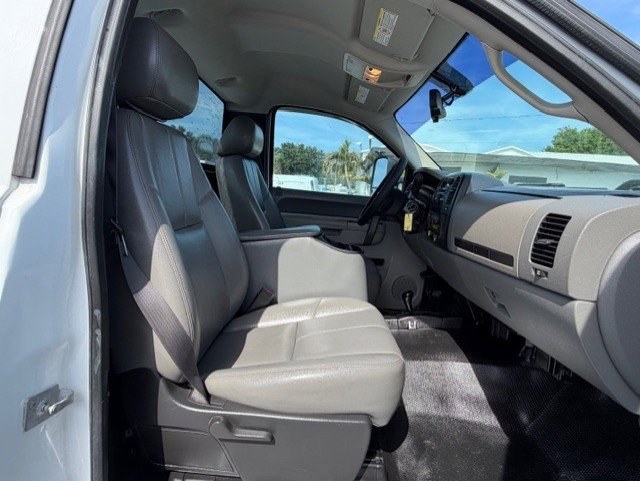 Used 2013 Chevrolet Silverado 3500 W/T image 19