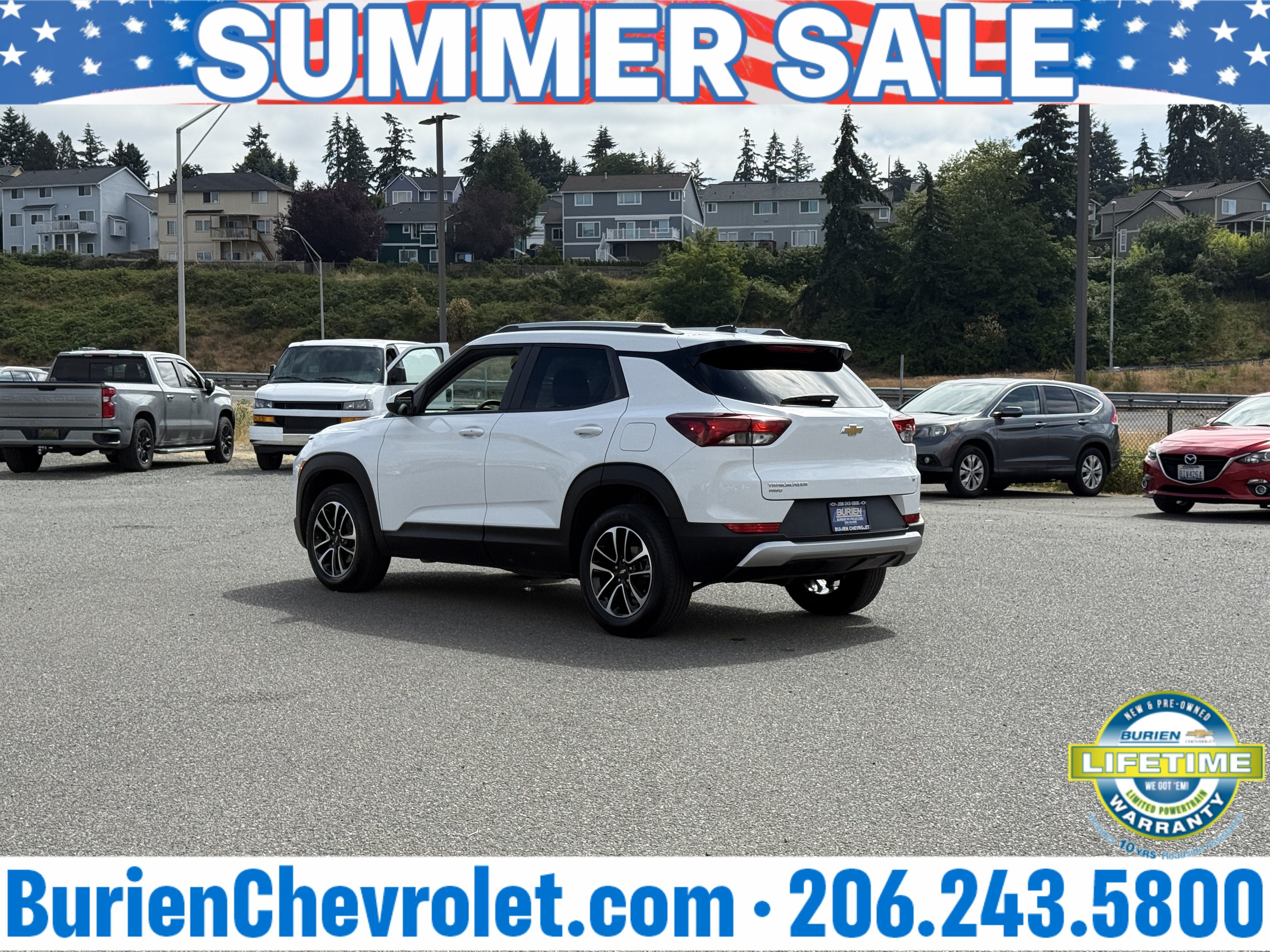 Used 2025 Chevrolet TrailBlazer LT AWD/4WD image 40