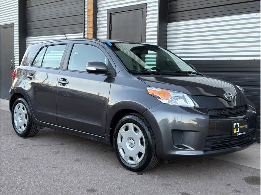 Used 2009 Scion xD image 12