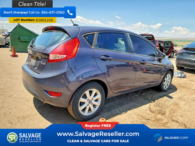 Used 2012 Ford Fiesta SE FWD image 4
