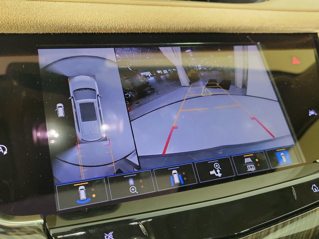 Certified 2023 Cadillac XT6 Premium Luxury w/ Platinum Package FWD image 28