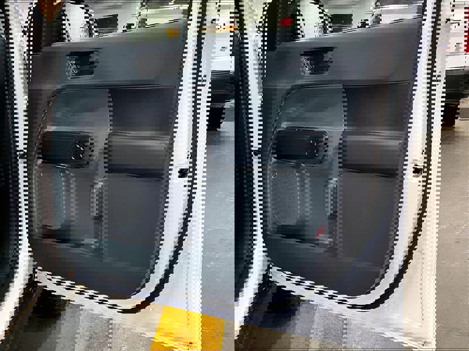 Used 2025 Ford Maverick XLT w/ XLT Luxury Package image 12