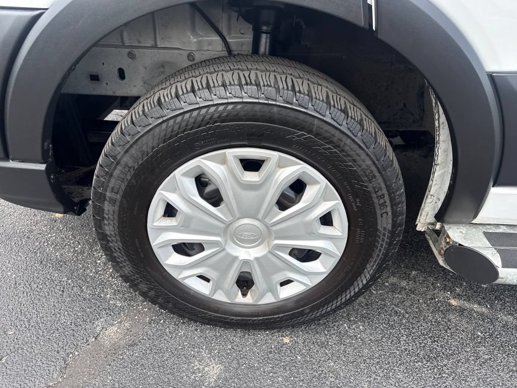 Used 2025 Ford Transit 250 Low Roof w/ Exterior Upgrade Package RWD image 18
