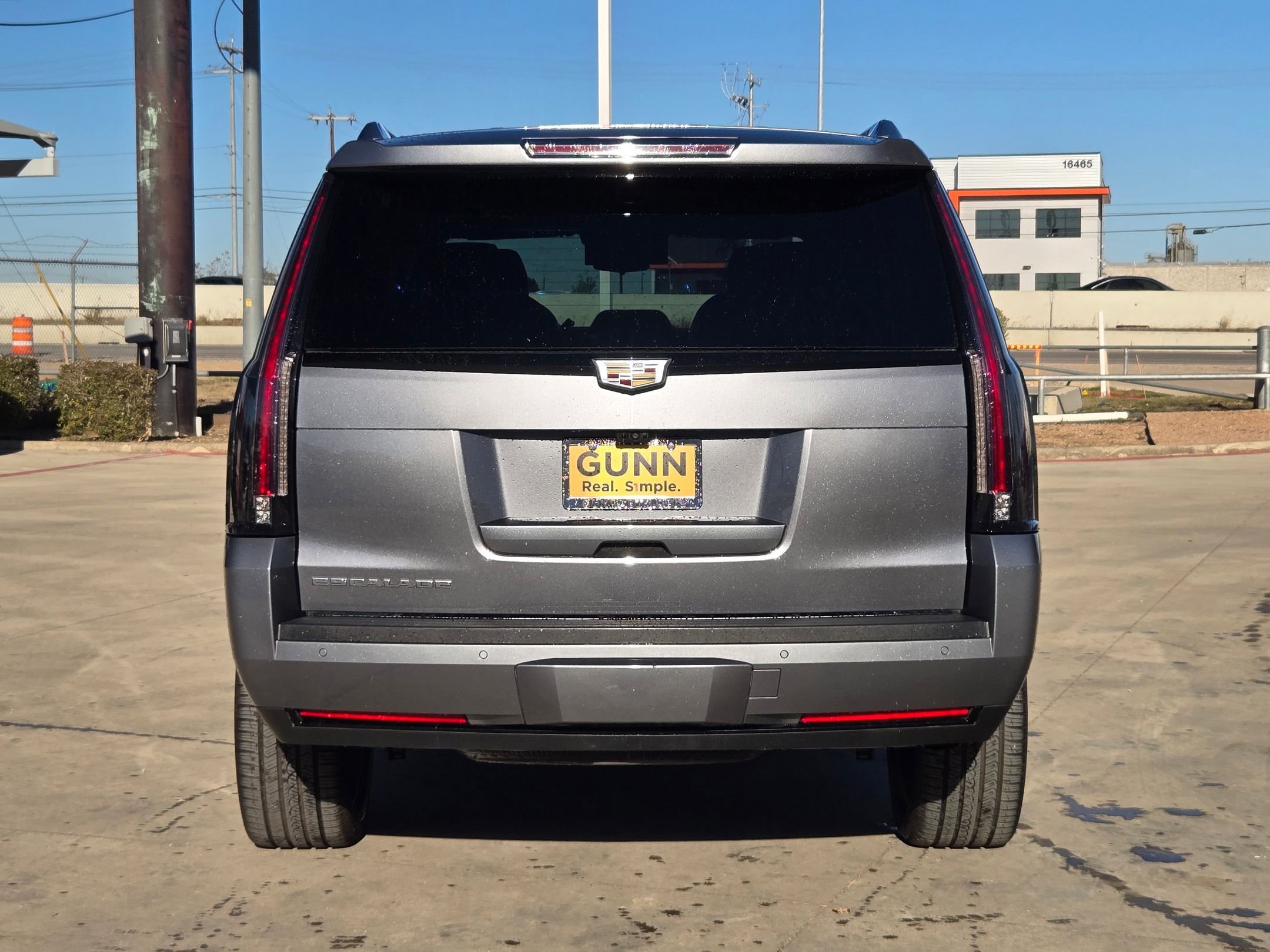 Certified 2020 Cadillac Escalade Platinum w/ Escalade Sport Edition image 4