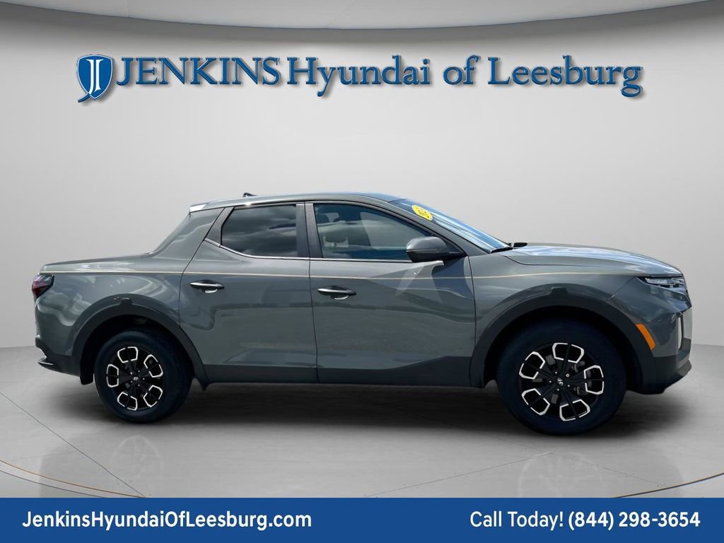 Certified 2024 Hyundai Santa Cruz SEL image 2