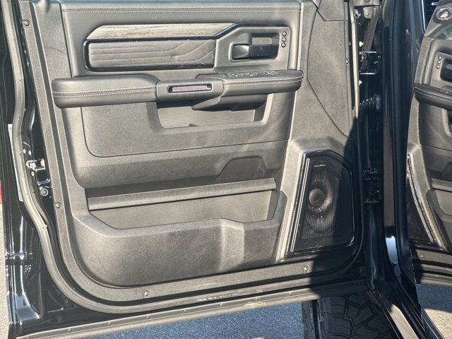 New 2026 RAM 2500 Limited AWD/4WD image 11