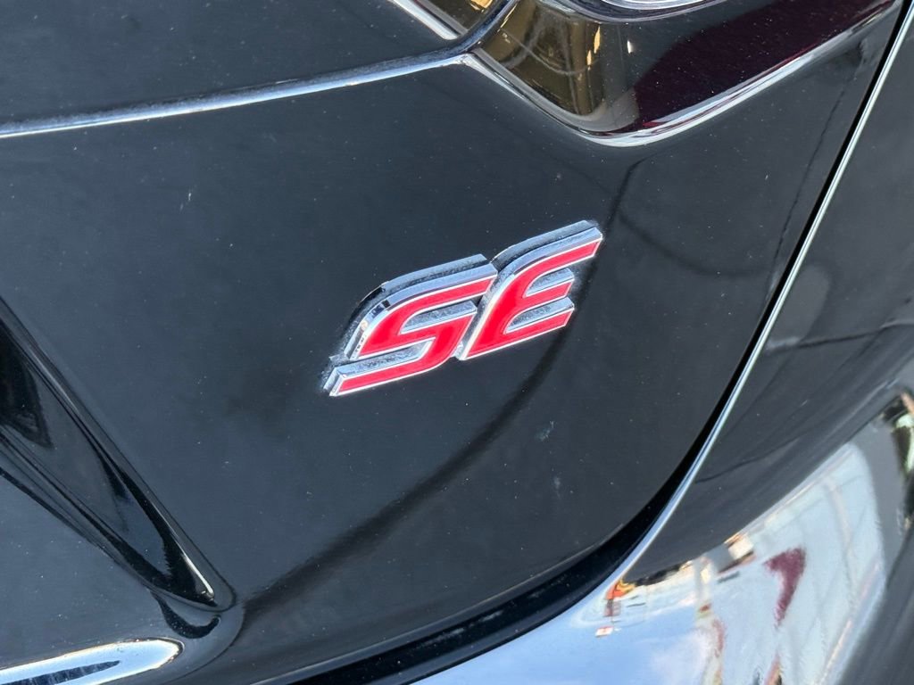 Certified 2023 Toyota Corolla SE w/ Carpet Mat Package (TMS) FWD image 16