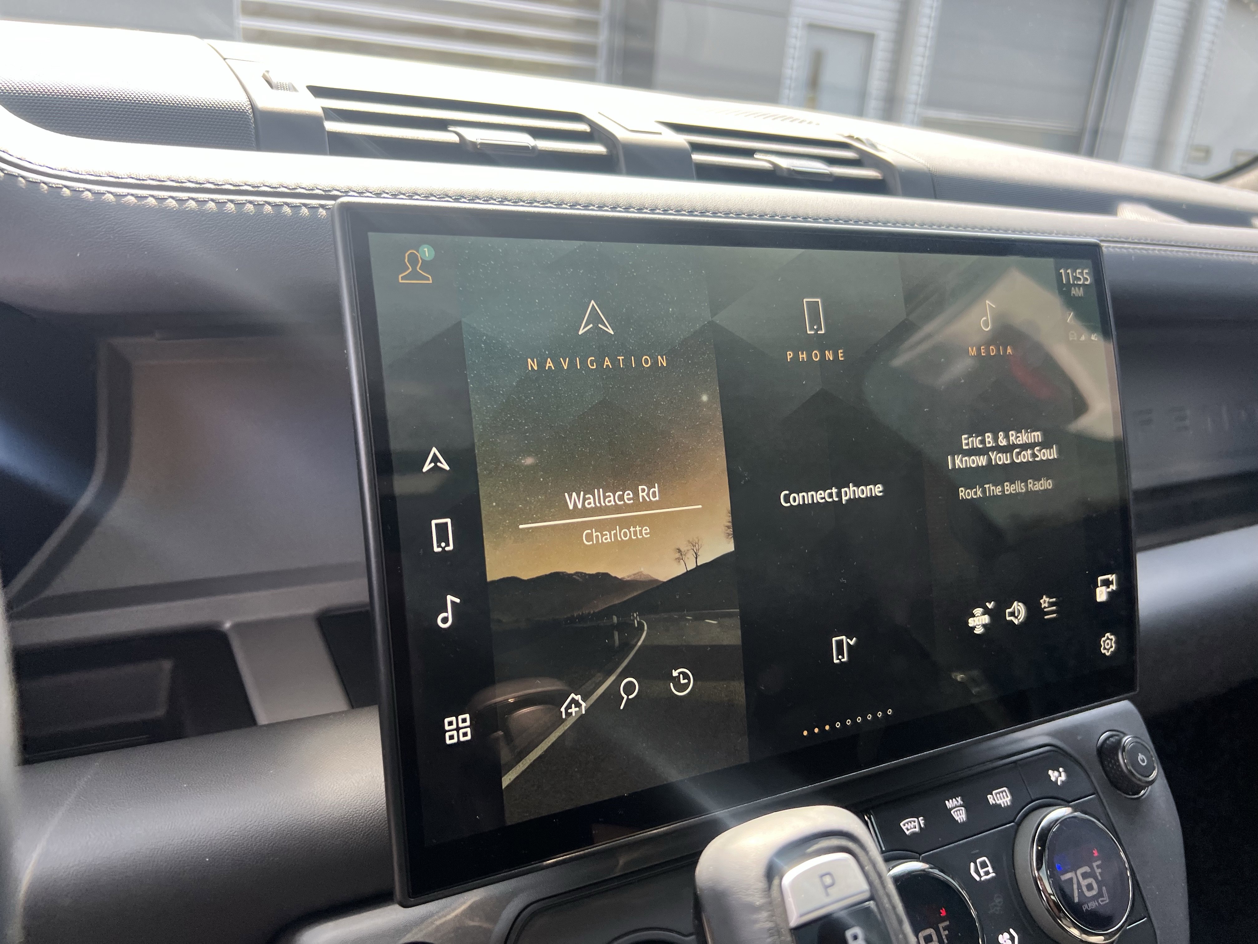 Certified 2026 Land Rover Defender 110 OCTA image 24