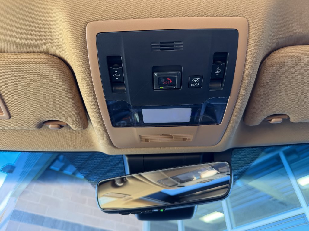 Used 2025 Lexus ES 350 w/ Premium Package image 29