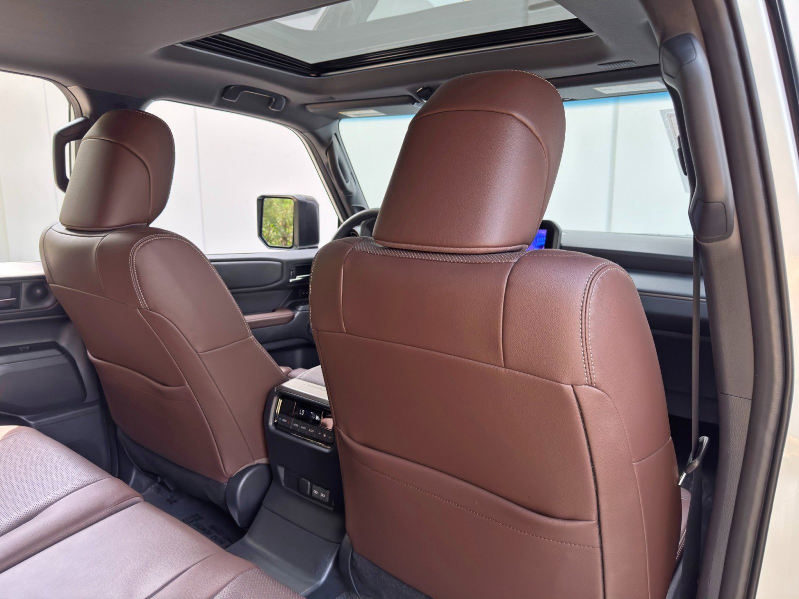Used 2025 Toyota Land Cruiser w/ Premium Package AWD/4WD image 42