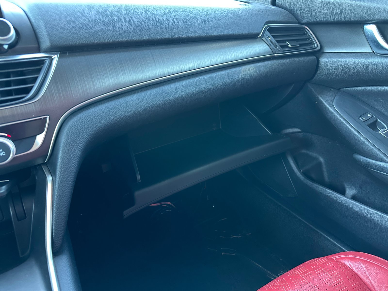 Used 2021 Honda Accord LX image 25