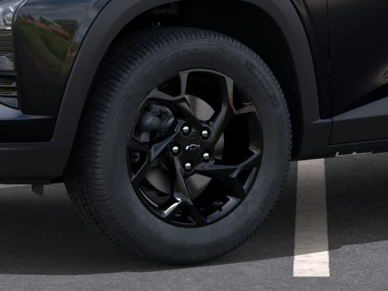 New 2026 Chevrolet Trax LT w/ Midnight Edition FWD image 9