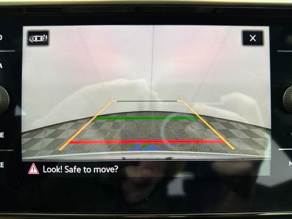 Used 2023 Volkswagen Arteon SEL Premium image 17