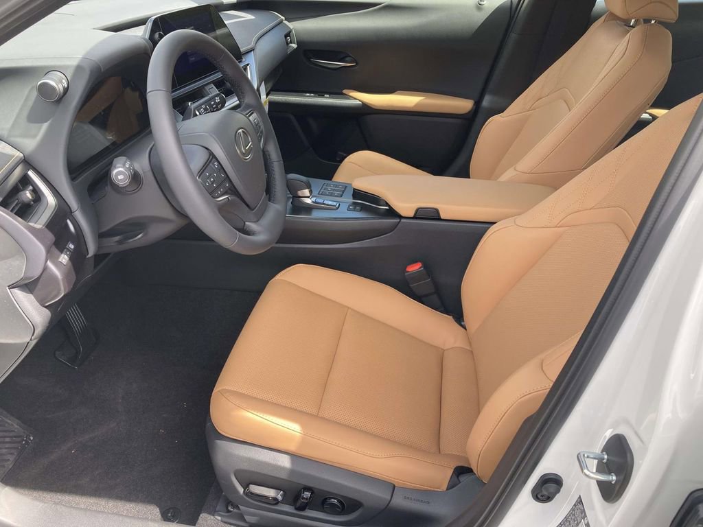 New 2026 Lexus UX 300h FWD image 11