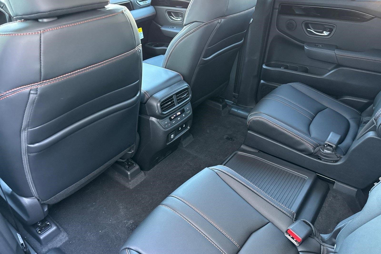 New 2026 Honda Pilot TrailSport image 20