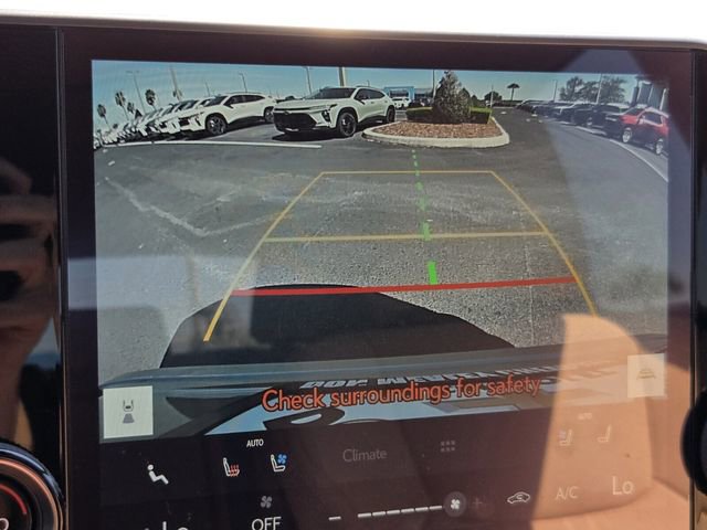 Used 2024 Lexus NX 250 FWD image 23