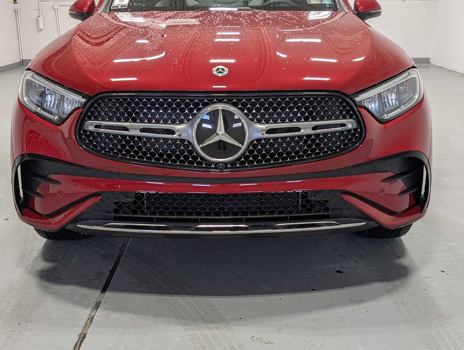 New 2026 Mercedes-Benz GLC 300 GLC 300 image 2