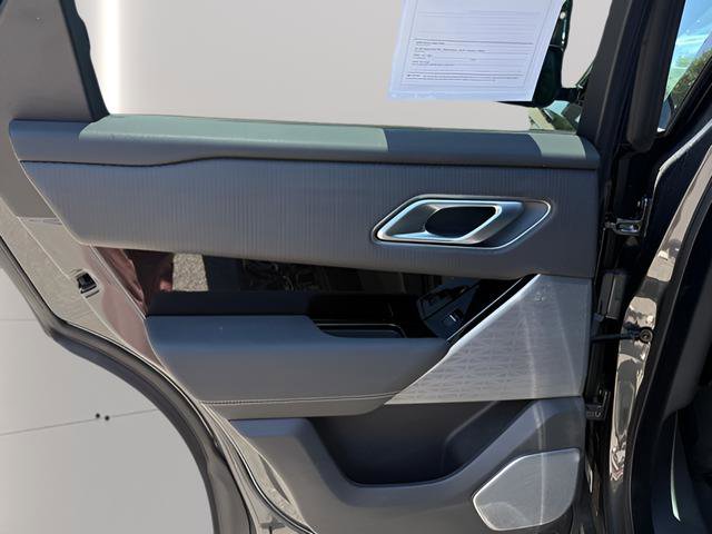 Certified 2023 Land Rover Range Rover Velar R-Dynamic S AWD/4WD image 25
