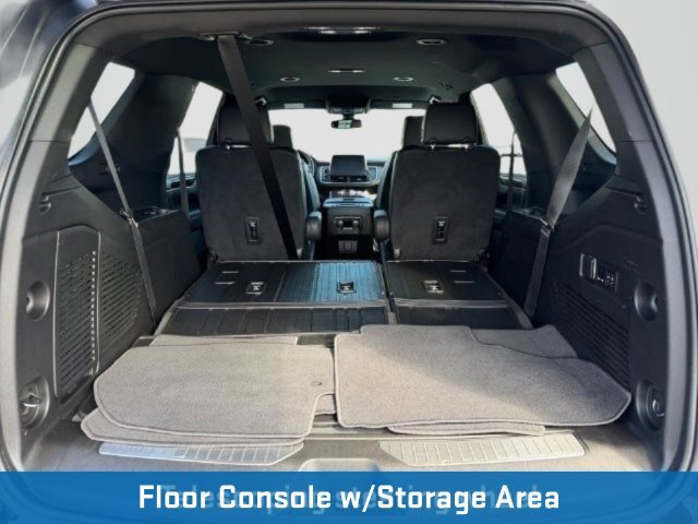 Used 2022 Chevrolet Tahoe Z71 w/ Luxury Package AWD/4WD image 41