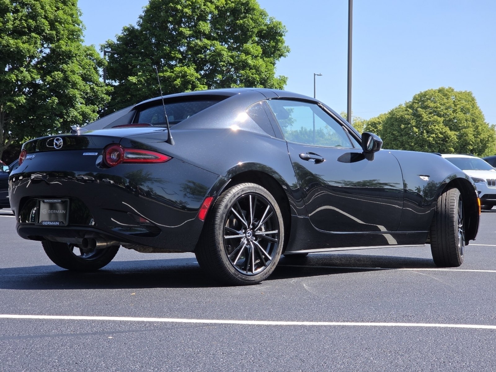 Used 2025 MAZDA MX-5 Miata RF Grand Touring RWD image 23