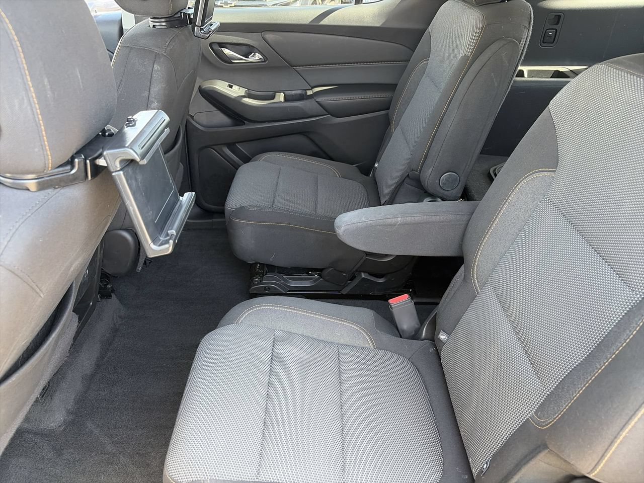 Used 2019 Chevrolet Traverse LT FWD image 16