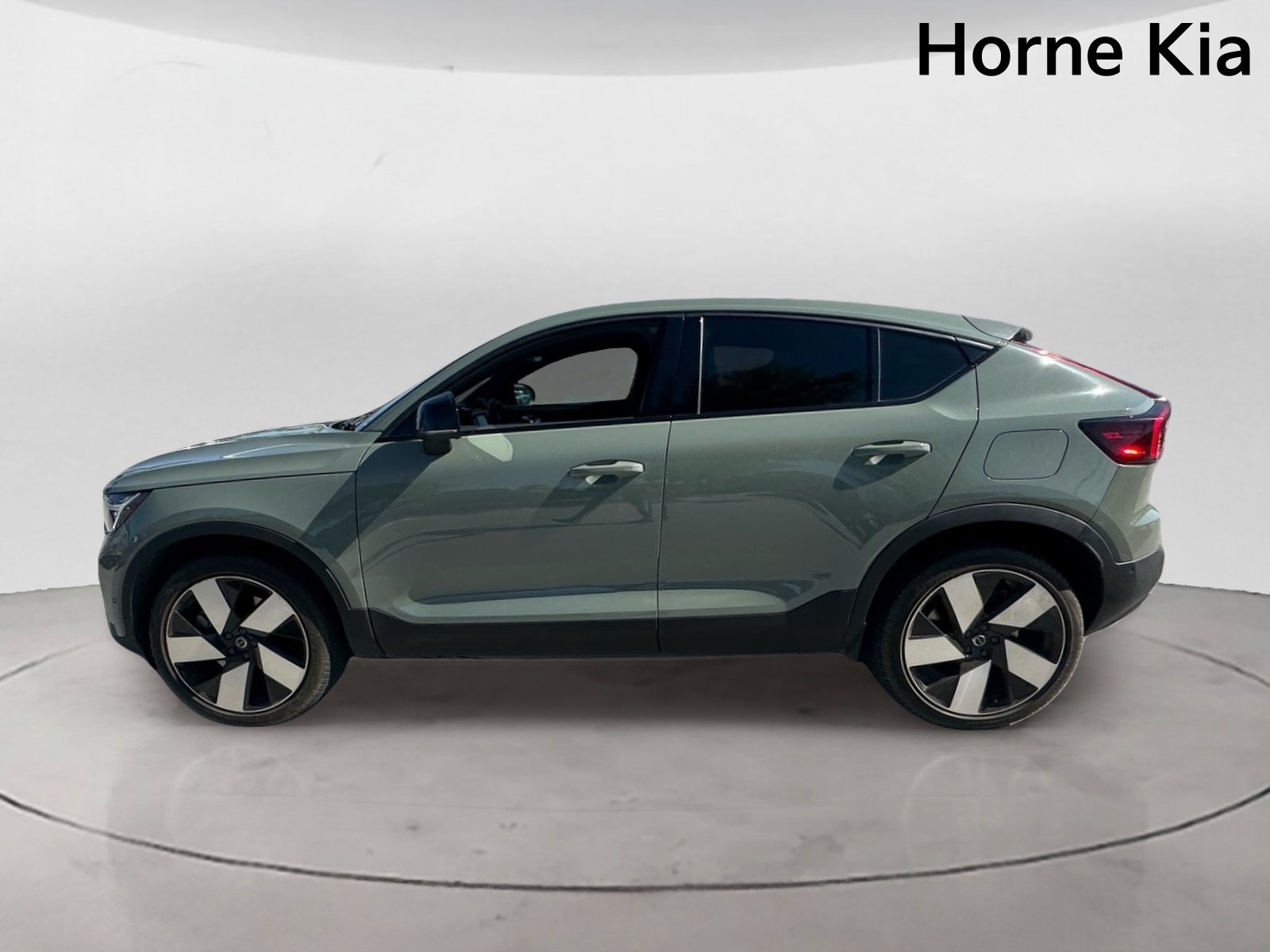 Used 2023 Volvo C40 P8 Recharge Ultimate AWD/4WD image 6