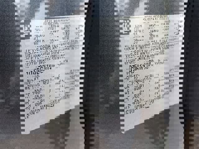 Used 2016 GMC Canyon SLT w/ Driver Alert Package image 38