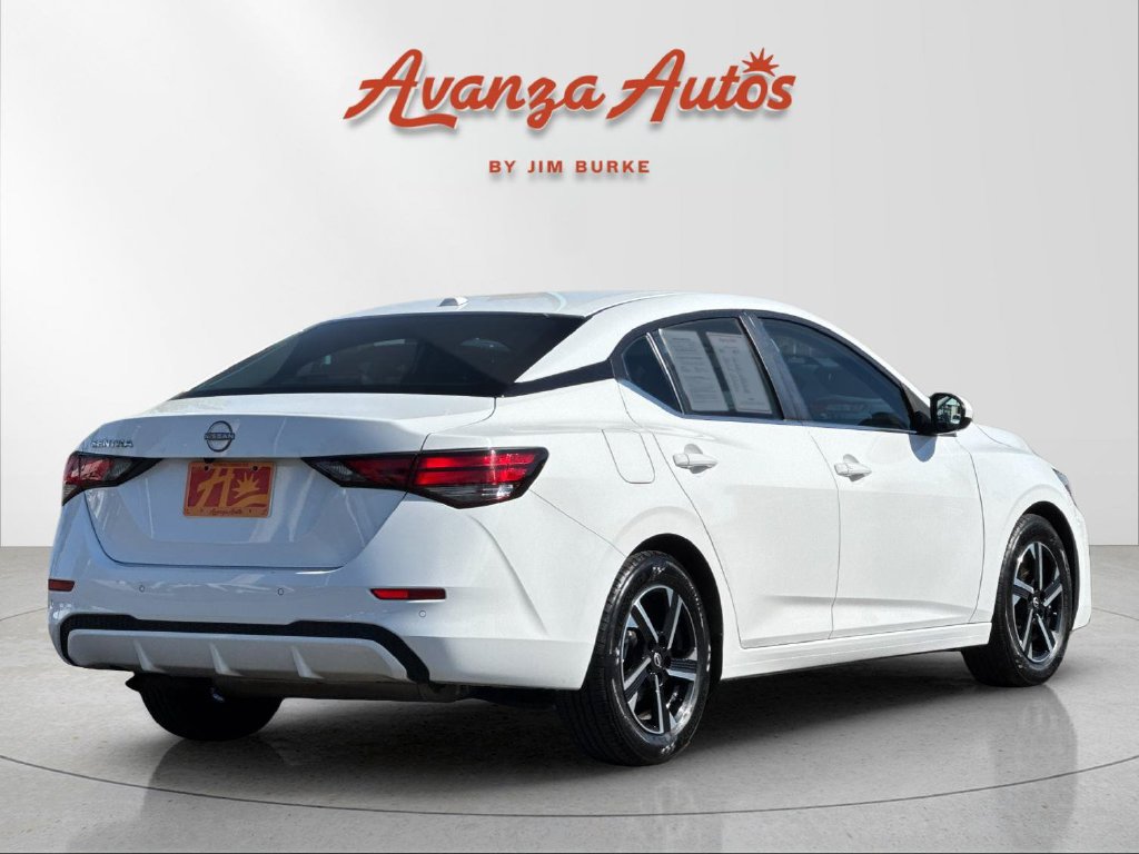 Used 2025 Nissan Sentra SV FWD image 5