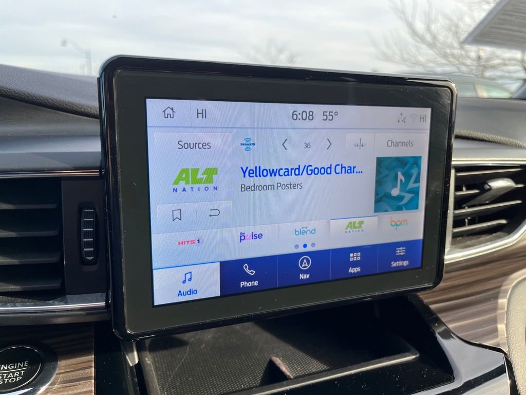 Used 2022 Ford Explorer Limited w/ Equipment Group 301A image 20