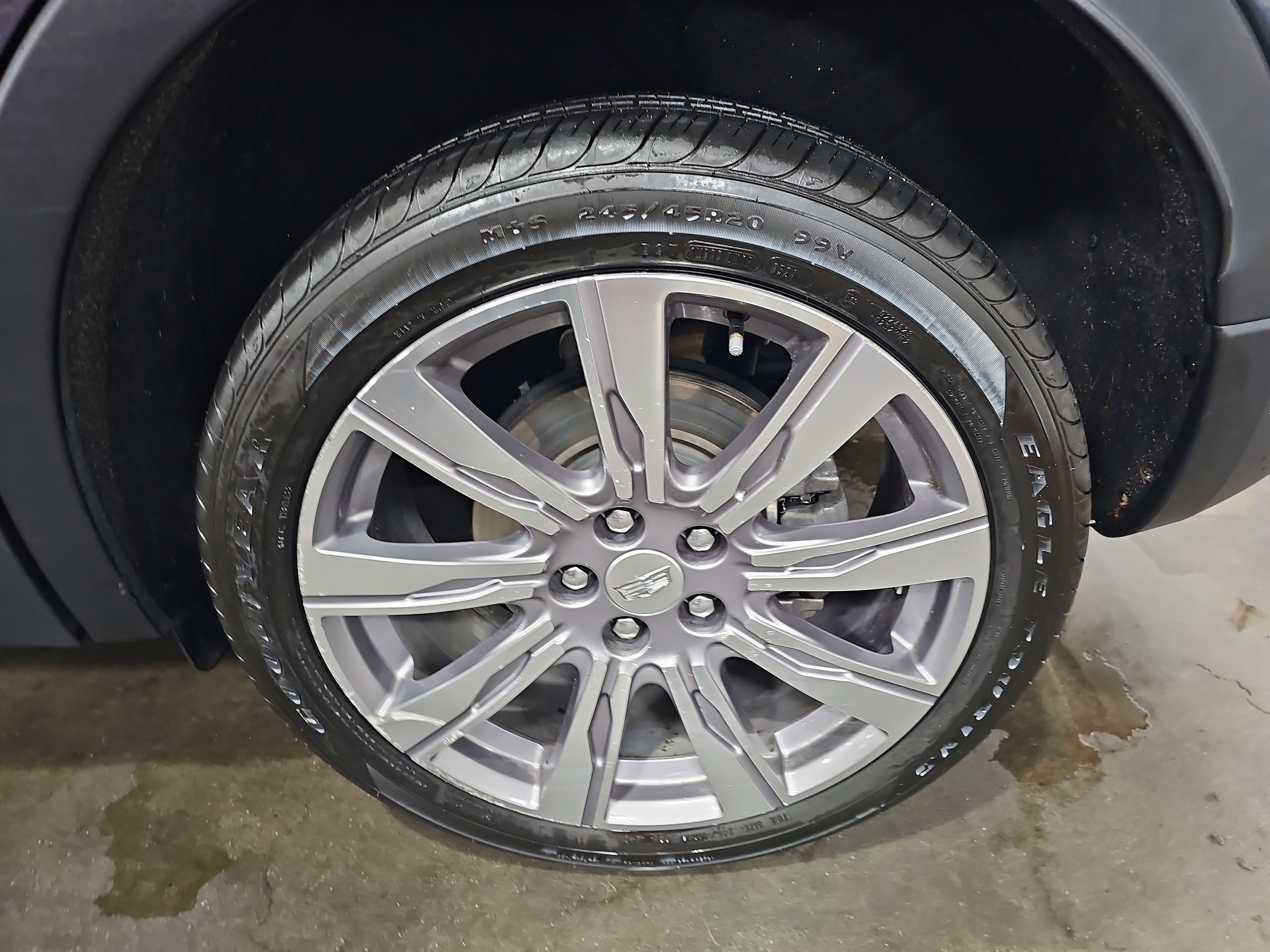 Used 2021 Cadillac XT4 Luxury w/ Cold Weather Package image 34